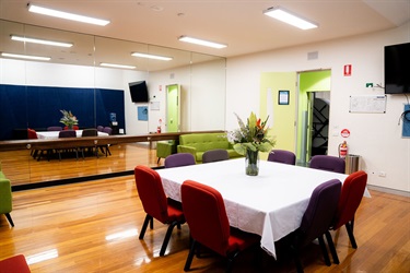 Green Room w/ Mirror