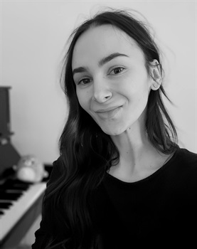 Celeste Cari - Piano Photo.jpg